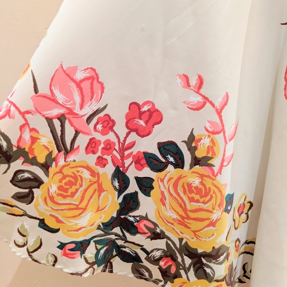 Satin Off-White Floral V Neck Midi Dress - Picture 6 of 14